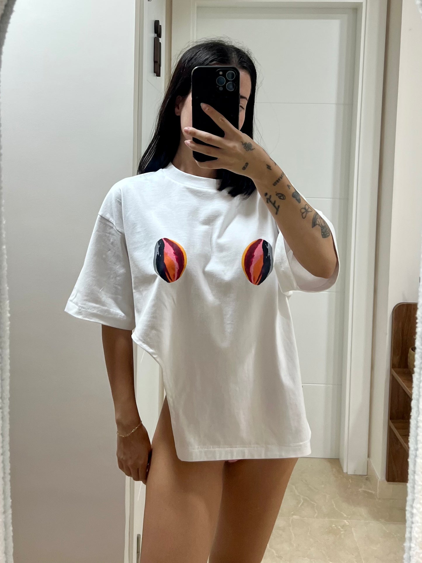 CARACAS TEE