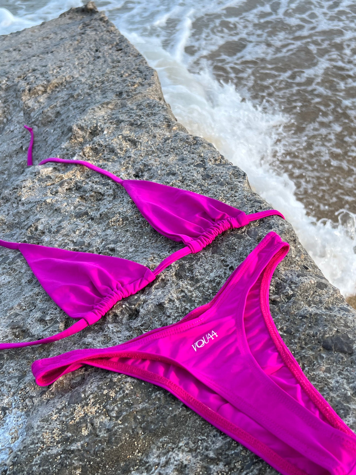 MANTRA BOTTOM
